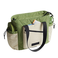 Bolsa tote Bagsmart Vega de 23 litros con juego de neceser