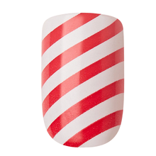 KISS Special Design Limited Christmas Edition 28 Holiday Nails