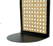 Sujetalibros de mesa para interiores con forma de arco, de metal negro y ratán natural