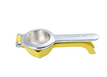 Exprimidor de cítricos KitchenAid sin ensuciar - Plata y amarillo