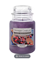 Vela Yankee Candle Home Inspirations de bayas y cedro, 19 oz.