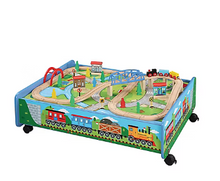 Juego de tren de madera Maxim Enterprise de 62 piezas con cama nido