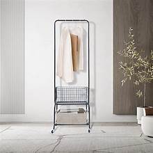Perchero sencillo con ruedas, de pie, color negro, ideal para dormitorio, lavandería o sala de estar.