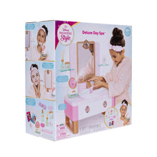 Disney Princess Style Collection Deluxe Day Spa with 20 Accessories Child Age 3 Years