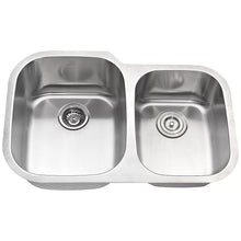 Fregadero de cocina ANZZI Moore de 32" x 20" - Plata cepillada