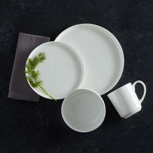 Mikasa Samantha 16-Piece Bone China Dinnerware