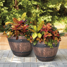 22.25WoodfordBarrelPlanter_2-pack - Brands For Less USA