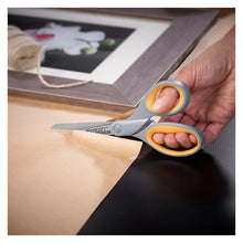 Tijeras Westcott de 8" con revestimiento de titanio, paquete de 3.