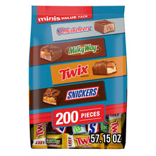 Snickers, Twix & More Minis Halloween Chocolate Candy Bars Variety Pack, Bulk Bag, 200 ct.
