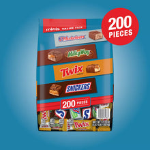 Snickers, Twix & More Minis Halloween Chocolate Candy Bars Variety Pack, Bulk Bag, 200 ct.