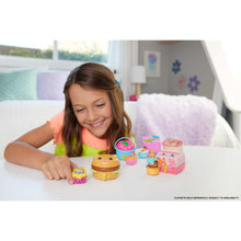 Polly Pocket Tiny Take Out Reveal Assortment, Micro Dolls & Compacts with Toy Cars, Food Theme Vehicle Collection
