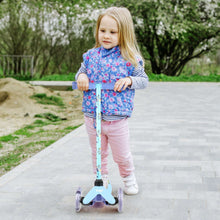 Bluey Light Up Wheel Tilt and Turn Toddler Scooter, 3 Wheel Kick Scooter for Kids Ages 3+, Blue