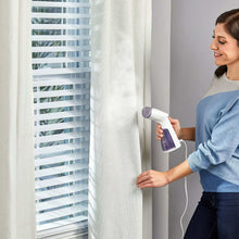 BLACK+DECKER 1000W Compact Garment Steamer with Pump Heater, Removable Water Tank, and Quick Heat-up