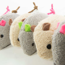 SmartyKat Skitter Critters Value Pack, Soft Plush Catnip Filled Mice Cat Toys, 10 Count