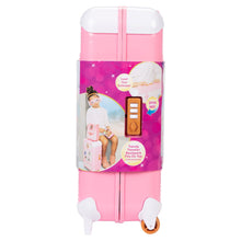 Disney Princess Style Collection World Traveler Child Suitcase Playset