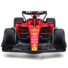 Bburago Formula One Racing 1:24 Race Cars with Driver Figures, 2 pk.