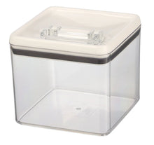 Better Homes & Gardens Flip-Tite® Large 19.7 Cup Airtight Bagel Food Storage Container, BPA-Free, Stackable Pantry Canister - Brands For Less USA