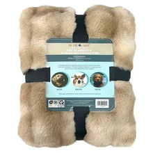 BrentwoofOversizedWaterproofPetBlanketandFurnitureProtector_BubbleFur4 - Brands For Less USA