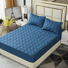 Deep Pocket Quilted Fitted Bed Sheet, Thickened Solid Color Non-Slip Mattress Protector,Navy Blue (160 * 200cm)