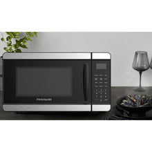 Frigidaire0.7Cu.Ft.CountertopMicrowaveOven8 - Brands For Less USA