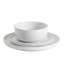 Gibson Home 18-Piece Everyday Essential Coupe Dinnerware Set