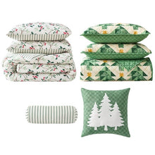 Holiday Market 8-piece Holiday Decorative Bedding Set