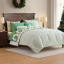 Holiday Market 8-piece Holiday Decorative Bedding Set