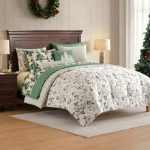 Holiday Market 8-piece Holiday Decorative Bedding Set
