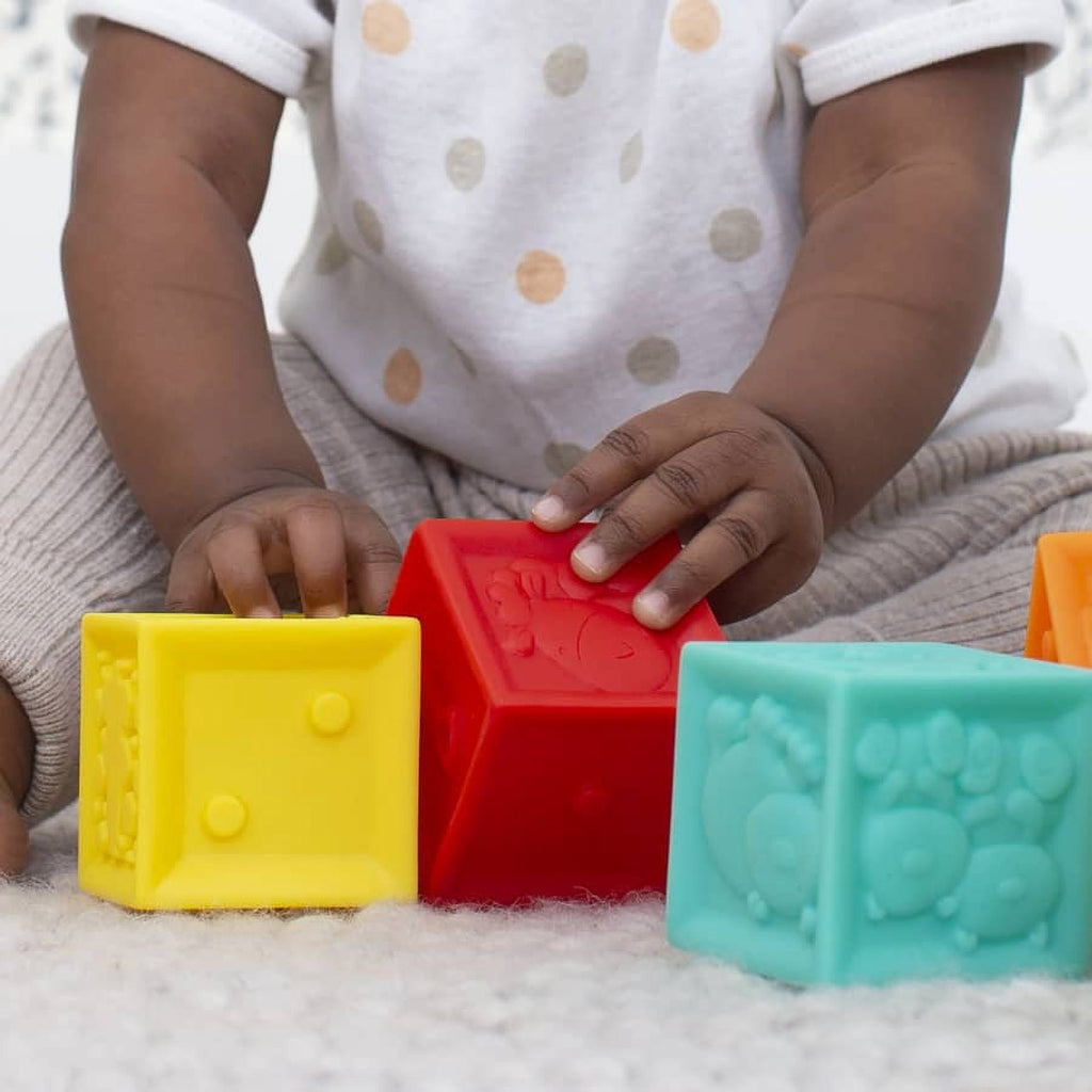 Infantino Squeeze and Stack BPA-Free Plastic Toy Blocks, Multicolor, 8 ...
