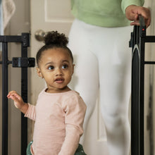 Ingenuity The Doorway 48W Series Pet and Baby Gate - White
