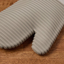 KitchenAid Herringbone 4-piece Mitt Set