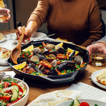 Lodge Chef Collection 2-piece Cast Iron Skillet Set