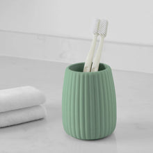 Mainstays Rubberized Plastic Ribbed Toothbrush Holder, Green - Brands For Less USA