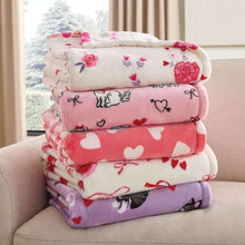 Member's Mark Valentine's Day Lounge Throw - Brands For Less USA