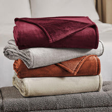 Member's Mark Herringbone Velvet Plush Blanket - Brands For Less USA