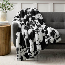 Member_sMarkLuxuryFauxFurThrow2 - Brands For Less USA
