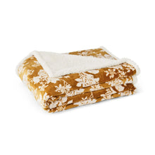 Member_sMarkPlushBlanket2 - Brands For Less USA