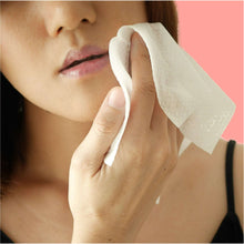 Neutrogena-Oil-Free-Facial-Clean2-_3 - Brands For Less USA