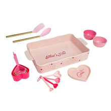 Paris-Hilton-14-Piece-Sliving-Lasagna-Set-Pink_375a1619-f12f-4c45-88a2-1facb66cf614.4d787988312b82e0791bedb8af7a7ed0 - Brands For Less USA