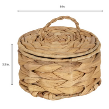 Design Ovation 3.5Ó x 6Ó Round Trinket Box with Lid in Water Hyacinth Natural Material