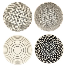 Thyme & Table Servware Black & White Assorted Stoneware Round Bowls, 4 Pack