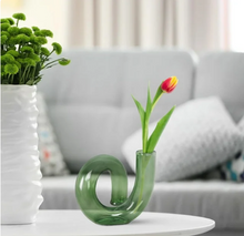 Flora Bunda 4.75"H Glass Vase