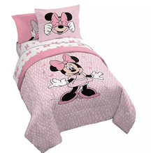 Disney's Minnie Mouse Pretty Girl 5-Piece Twin/Full Bed Set