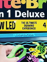 Lite Brite 2-in-1 Deluxe Glow Art