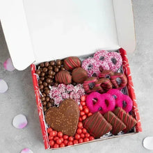 SugarPlumValentine_sDayChocolateandTreatsBox_23.7ozTotal2 - Brands For Less USA