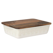 The-Pioneer-Woman-Ceramic-9x13-Baker-with-Wood-Lid-Vintage-Lace_447b00ec-31e3-4023-94fd-8f56dc5d25b5.bef91a1a54cc367c8694b6117291cd2d - Brands For Less USA