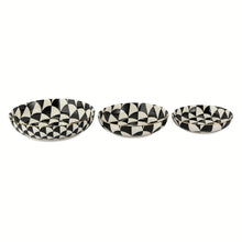 Thyme-Table-Emmett-3-Piece-Nesting-Ceramic-Low-Bowl-Set-Black-White_e87af04f-2cf3-4b11-a408-a78e1e1d62ea.ba06c883c68b053c584f38a7361b8828 - Brands For Less USA