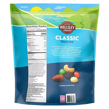 Wellsley Farms Classic Trail Mix, Multi-Pack Snack Packs, 28 ct./2 oz.