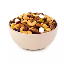 Wellsley Farms Cranberry & Raisin Trail Mix, 20 oz.
