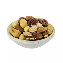 Wellsley Farms Extra Fancy Mixed Nuts, Unsalted, Cashews, Almonds, Hazelnuts, Pecans, 40 oz.